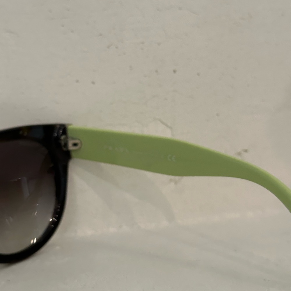 Prada Black and light green sunglasses - Picture 6 of 6